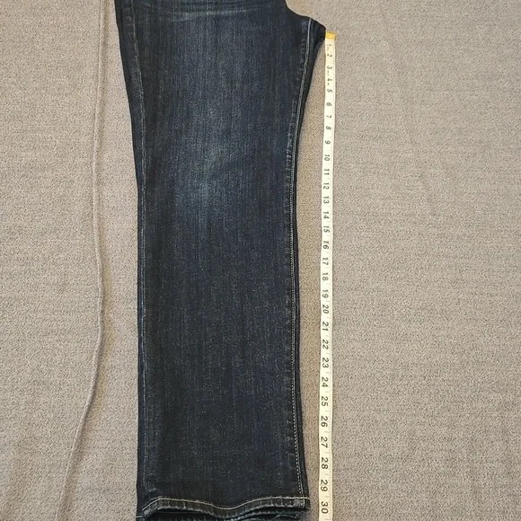 Kut from the Kloth Catherine Boyfriend Jeans, Size 16 - Picture 12 of 14